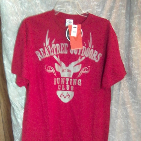 Realtree Other - NWT Mens, red, Real Tree Outdoor logo graphics tee size L